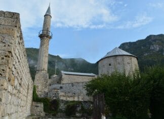 Albanian Men and Their Authority